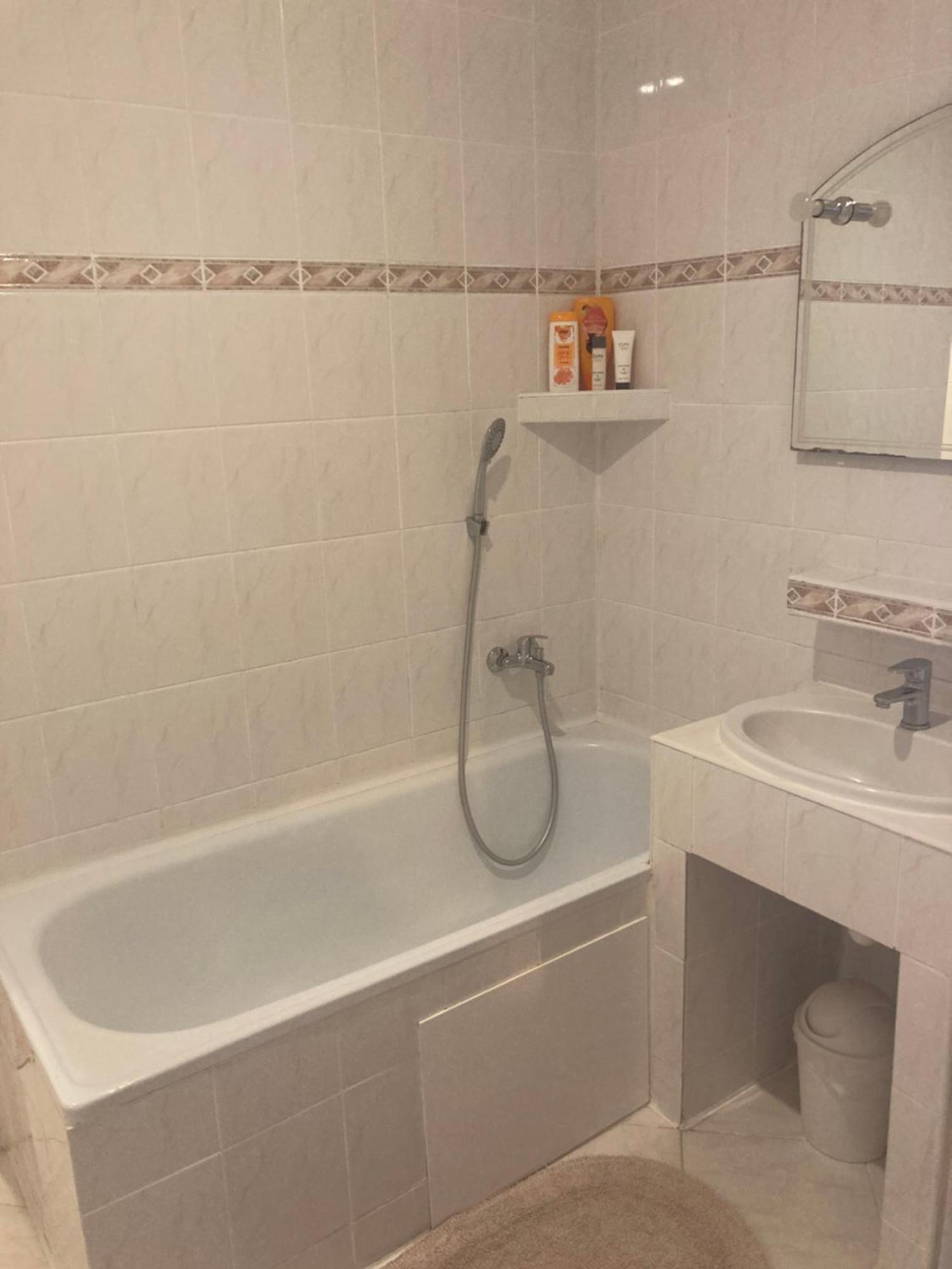 Utulny Apartman Blizko Centra Michalovce Buitenkant foto