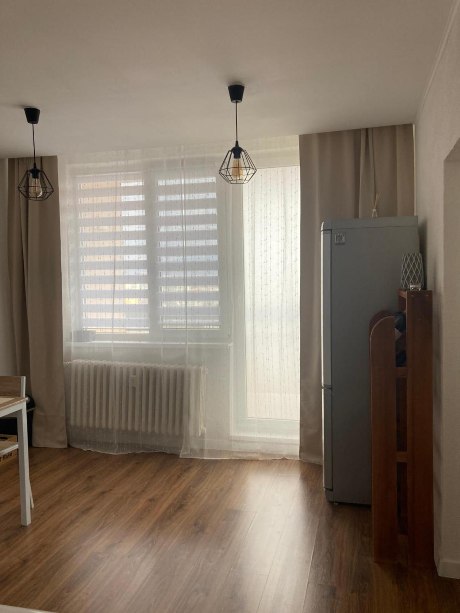 Utulny Apartman Blizko Centra Michalovce Buitenkant foto