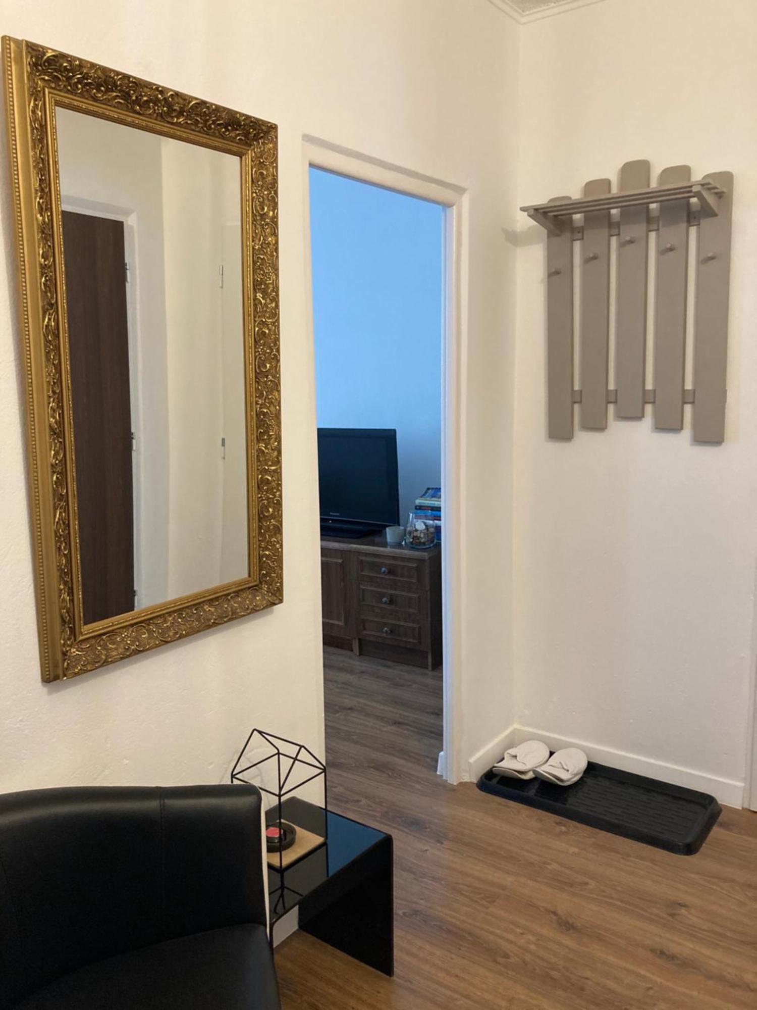 Utulny Apartman Blizko Centra Michalovce Buitenkant foto